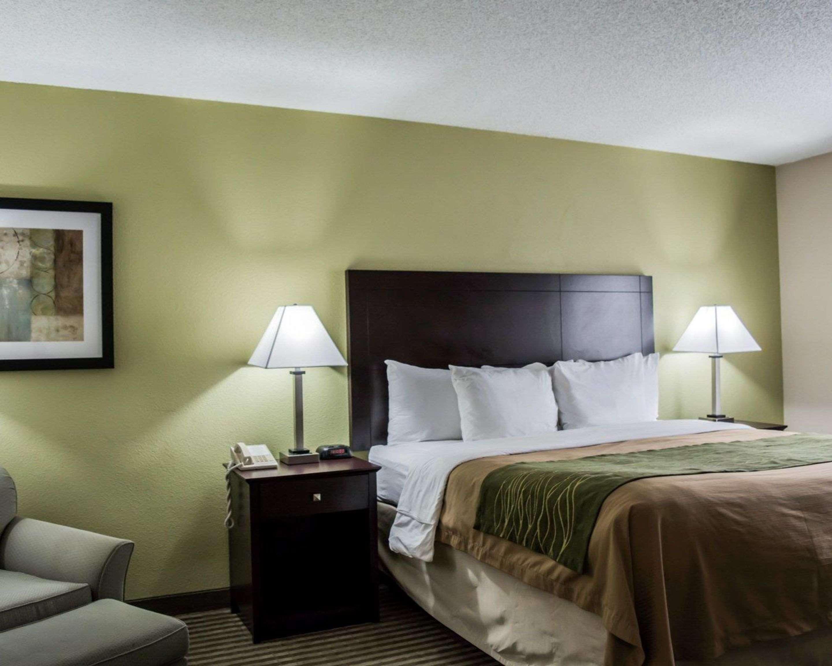 Comfort Inn & Suites St Pete - Clearwater International Airport Exteriér fotografie